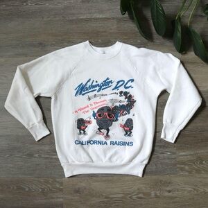 Vintage California Raisins "I heard it through the grapevine" sweater